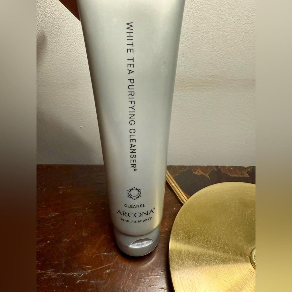 Arcona white tea purifying cleanser